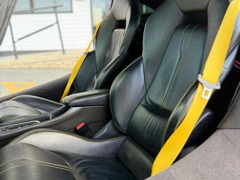 Used 2017 McLaren 570S Coupe RWD image 13