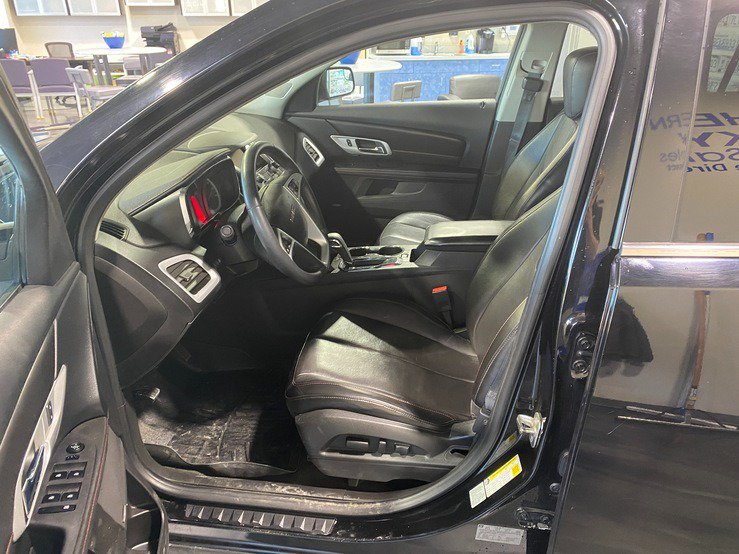 Used 2013 GMC Terrain SLT AWD/4WD image 12