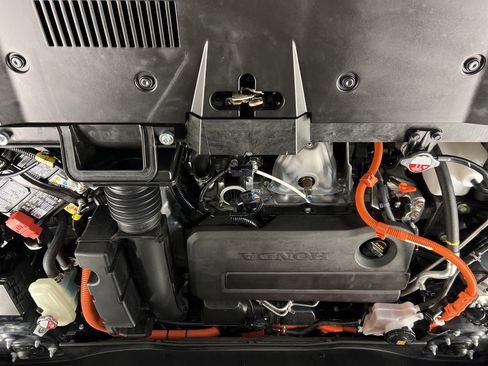 Used 2025 Honda CR-V Sport-L image 36