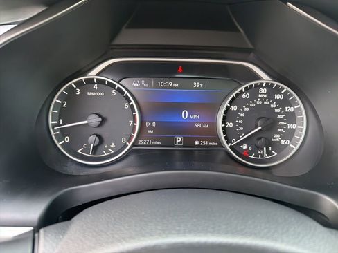 Used 2020 Nissan Murano SV w/ Premium Package image 16