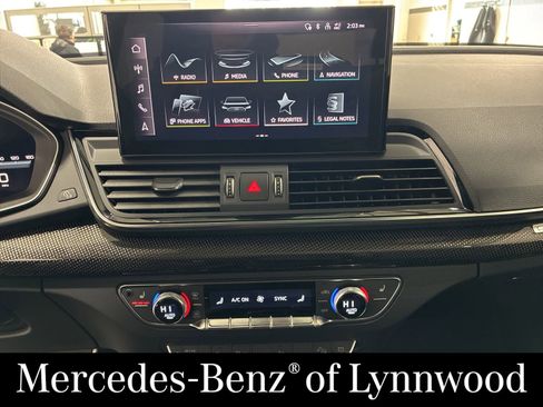 Used 2023 Audi SQ5 Premium Plus w/ Premium Plus Package image 15