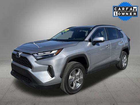 Used 2024 Toyota RAV4 XLE image 1