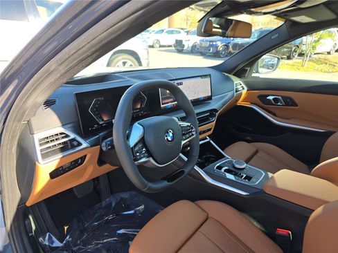 Certified 2025 BMW 330i xDrive 330i xDrive w/ Premium Package image 22