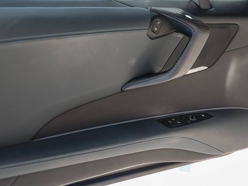 Used 2019 BMW i8 Coupe AWD/4WD image 17