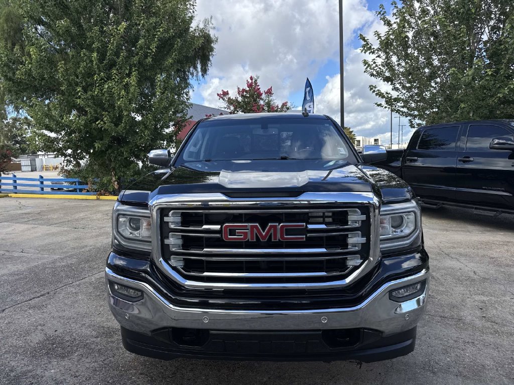Used 2018 GMC Sierra 1500 SLT w/ SLT Premium Package AWD/4WD image 2