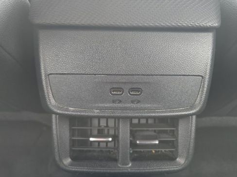 Used 2025 Chevrolet Equinox LT w/ Convenience Package II FWD image 26