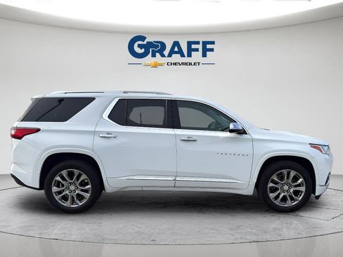 Used 2018 Chevrolet Traverse Premier AWD/4WD image 9
