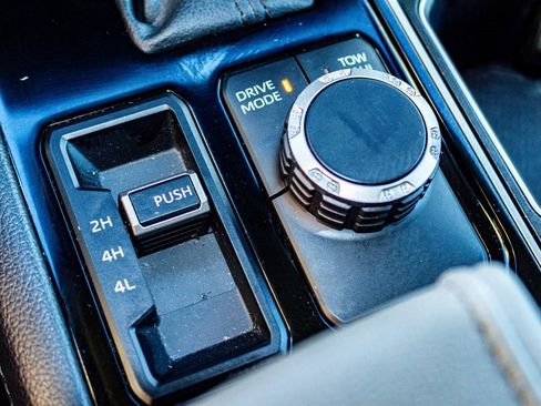 Used 2024 Toyota Tundra Limited image 16