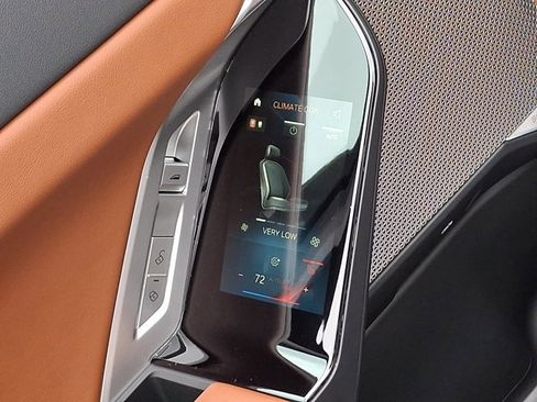 Certified 2023 BMW 760i xDrive image 12