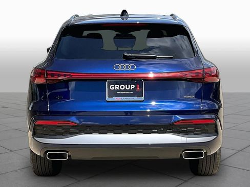 Used 2025 Audi Q5 Premium w/ Convenience Package AWD/4WD image 5