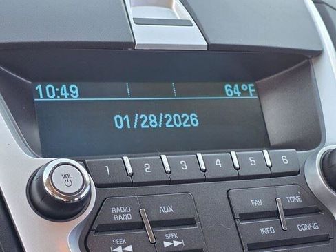 Used 2011 Chevrolet Equinox LT w/ Driver Convenience Package image 18