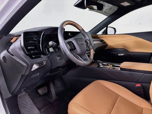 Used 2023 Lexus RX 350 Premium w/ Cold Area Package AWD/4WD image 9