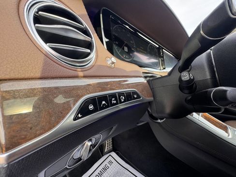 Used 2016 Mercedes-Benz S 550 4MATIC Sedan w/ Sport Package image 27