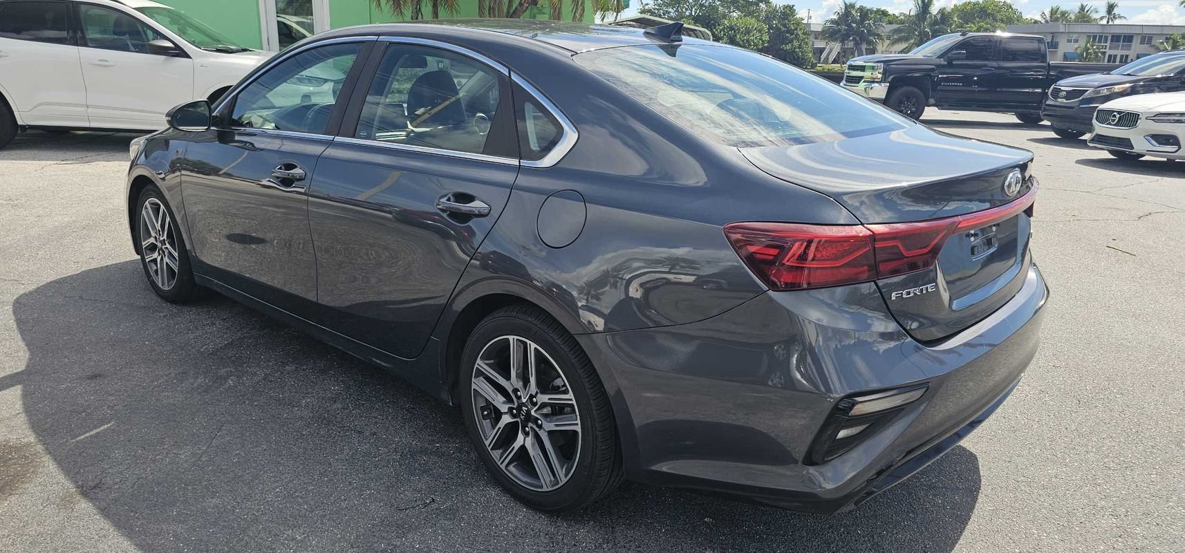 Used 2019 Kia Forte EX FWD image 3
