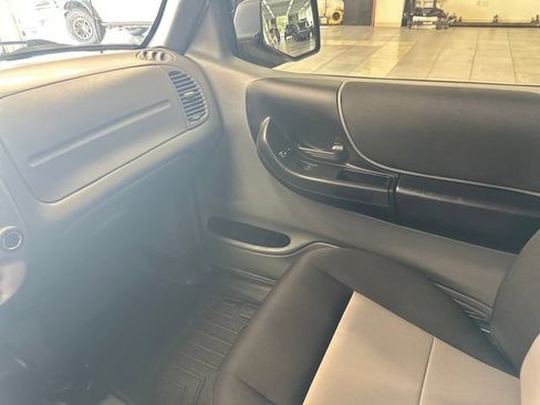 Used 2010 Ford Ranger XLT AWD/4WD image 27
