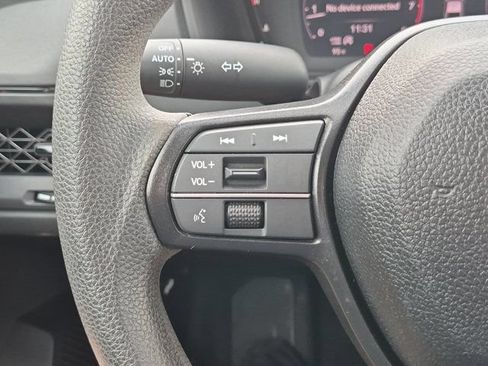 Used 2025 Honda Accord LX image 20