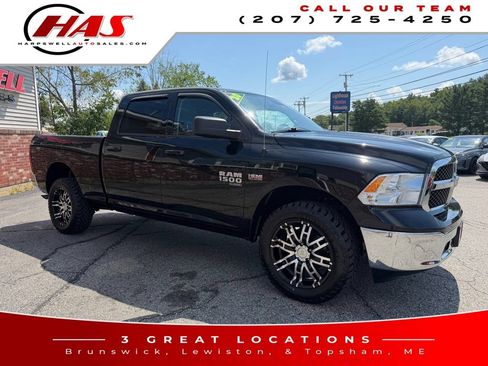 Used 2020 RAM 1500 Classic SLT AWD/4WD image 8