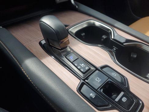 Used 2025 Lexus RX 350 Premium w/ Accessory Package (Z1) image 30