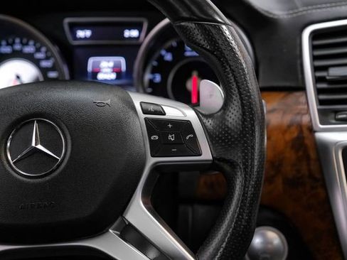 Used 2015 Mercedes-Benz ML 63 AMG 4MATIC image 16