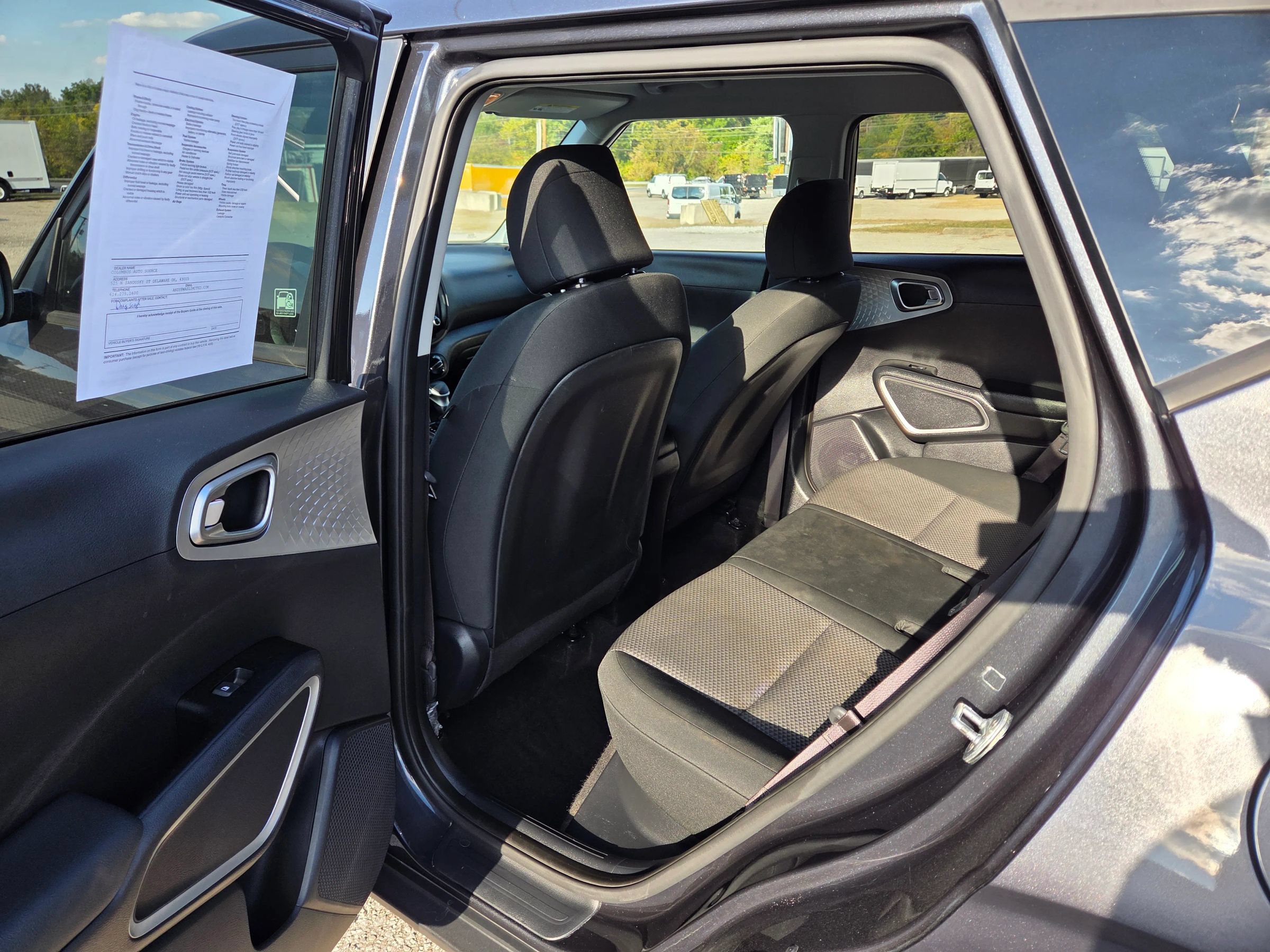 Used 2020 Kia Soul LX FWD image 14