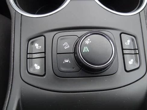 Used 2023 GMC Terrain SLT image 37