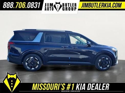 New 2026 Kia Carnival EX FWD image 21