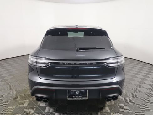 Used 2023 Porsche Macan image 6