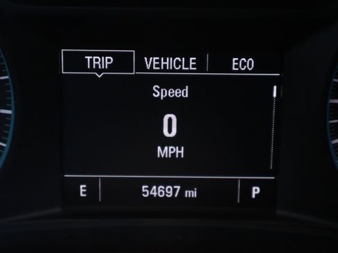 Used 2018 Chevrolet Equinox LS FWD image 3