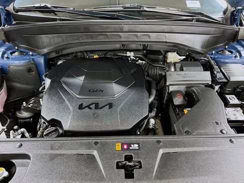 Certified 2023 Kia Telluride S image 33