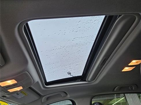 Used 2024 MAZDA CX-5 AWD 2.5 S w/ Preferred Package image 18