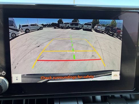 Used 2025 Toyota RAV4 LE AWD/4WD image 38