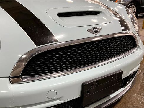 Used 2013 MINI Cooper S image 25