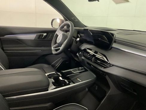 New 2026 Buick Enclave Sport Touring w/ Power Package FWD image 33