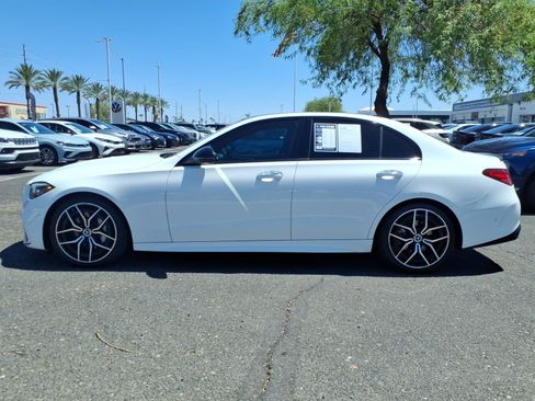 Used 2022 Mercedes-Benz C 300 Sedan image 4