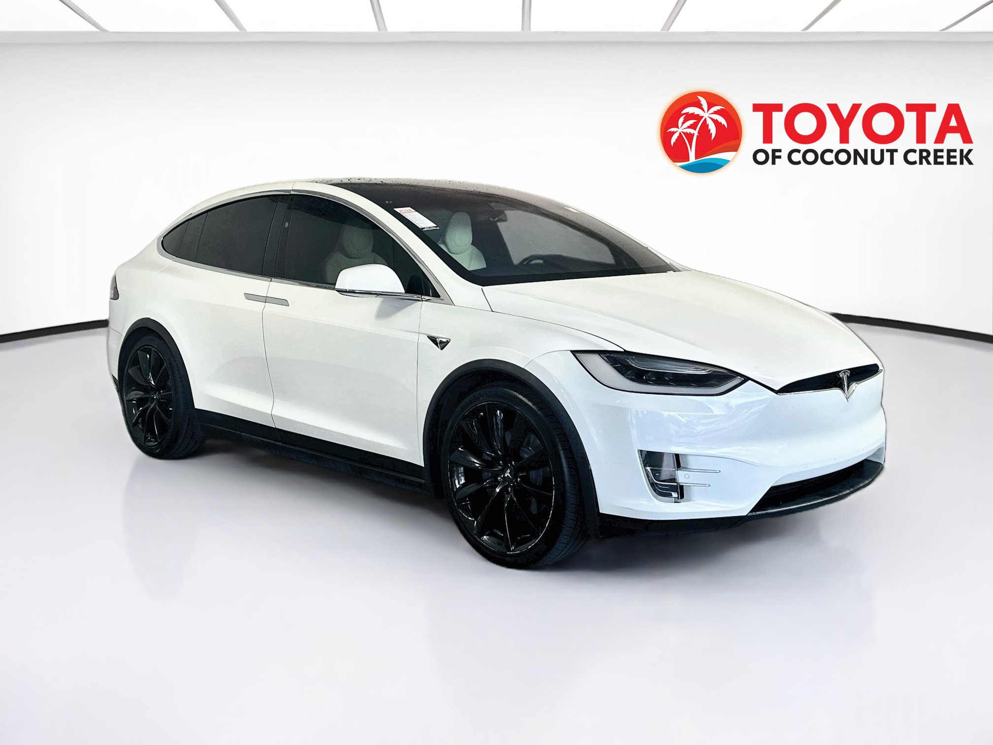 Used 2017 Tesla Model X 75D AWD/4WD image 1