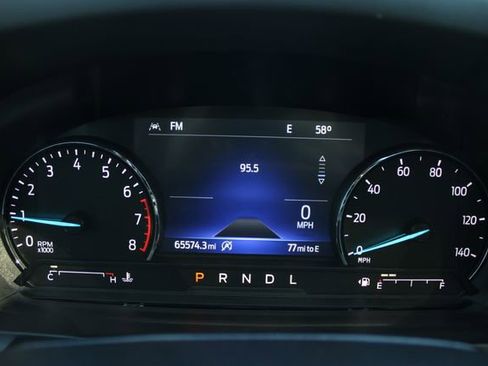 Used 2021 Ford Explorer Limited w/ Equipment Group 301A AWD/4WD image 16