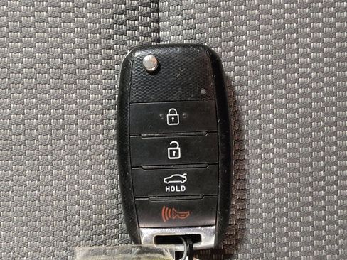 Used 2018 Kia Forte LX image 32
