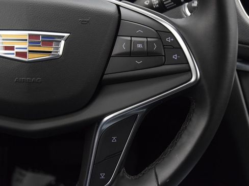 Used 2025 Cadillac XT5 Luxury FWD image 23
