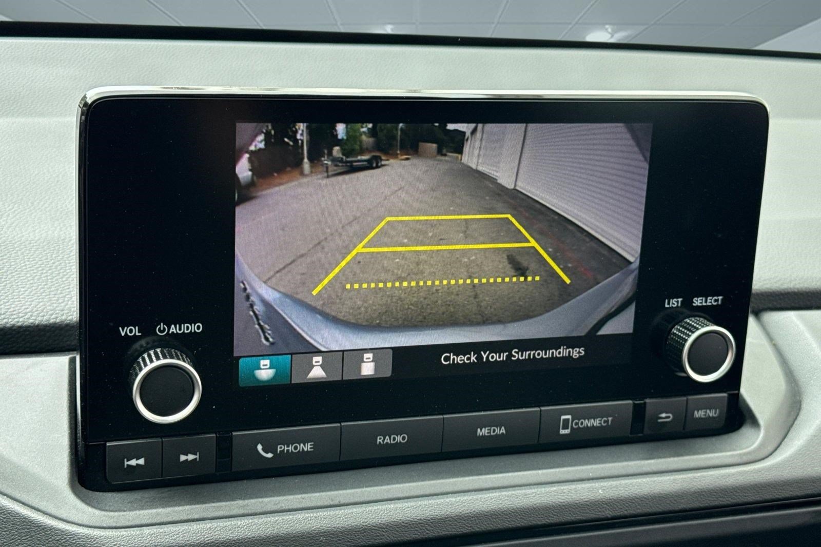 Certified 2025 Honda Accord LX image 19