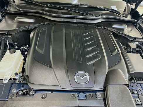 Used 2024 MAZDA CX-90 3.3 Turbo w/ Preferred Plus AWD/4WD image 37