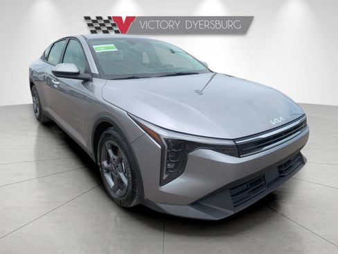 Used 2026 Kia K4 FWD image 1