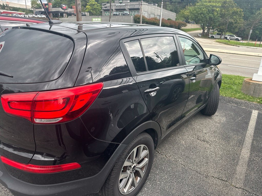Used 2016 Kia Sportage LX AWD/4WD image 7