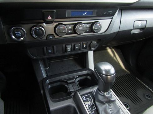 Certified 2021 Toyota Tacoma TRD Sport image 22