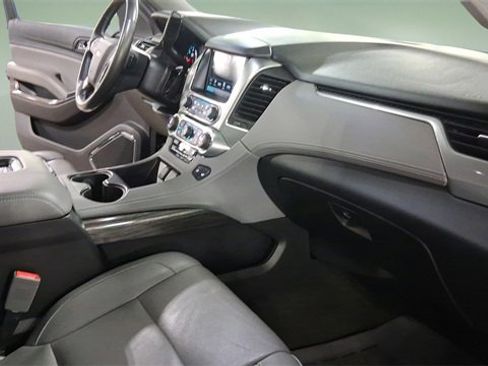 Used 2017 Chevrolet Tahoe LT image 14