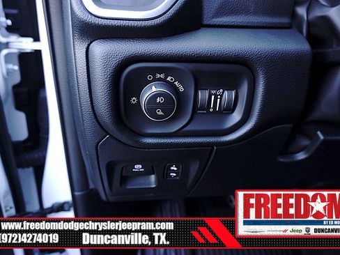 Used 2026 RAM 1500 Laramie w/ Sport Appearance Package AWD/4WD image 25