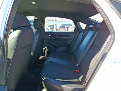 Used 2023 Honda Civic Sport image 28