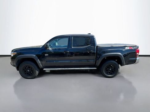 Used 2023 Toyota Tacoma SR5 w/ SX Package image 4