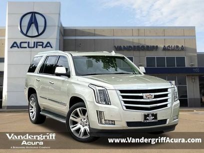 Used 2016 Cadillac Escalade Luxury