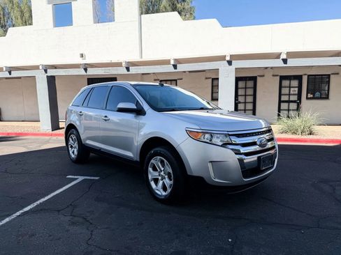 Used 2014 Ford Edge SEL w/ Equipment Group 205A image 4