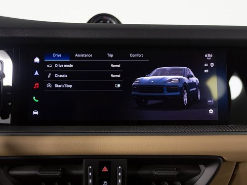 New 2026 Porsche Cayenne image 18